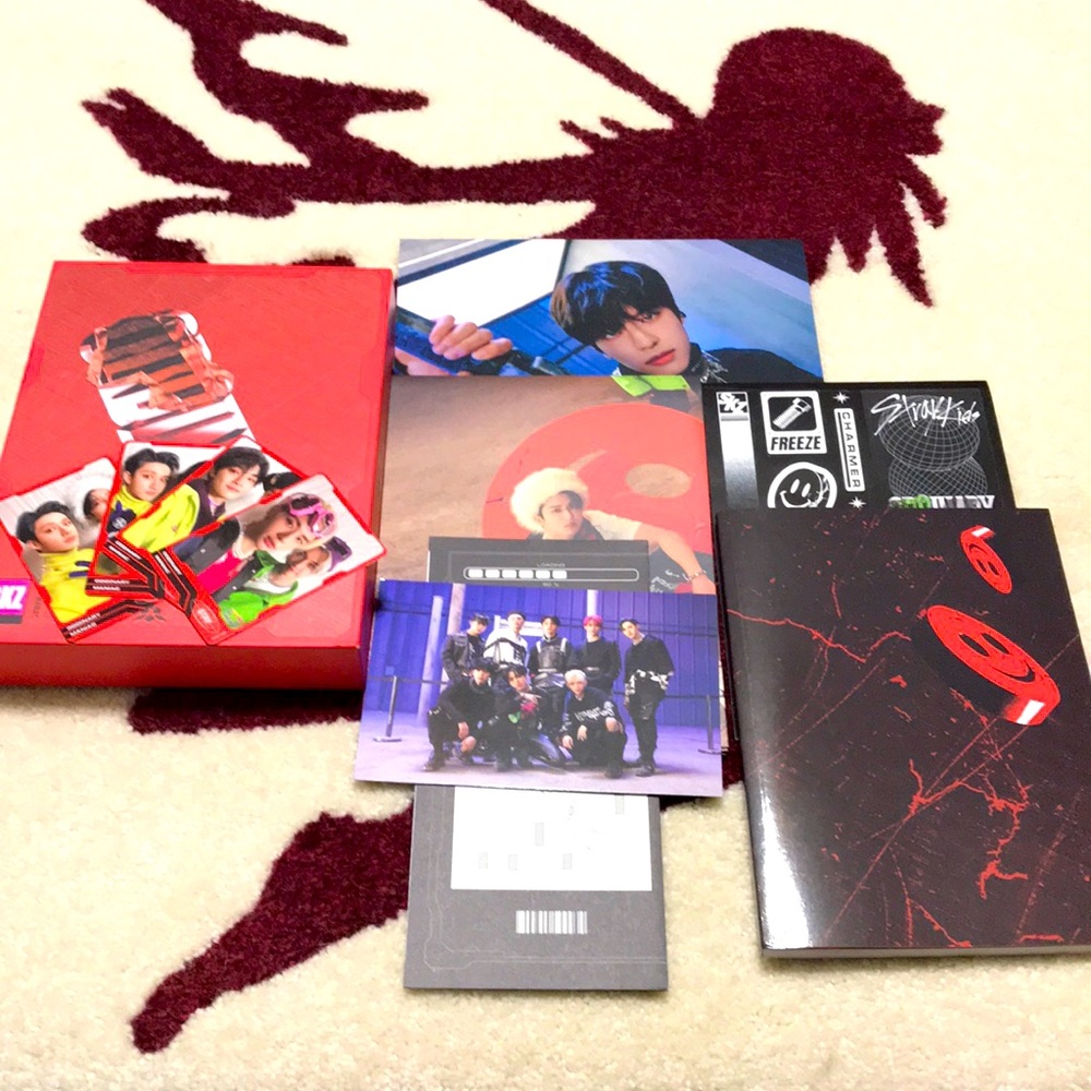 Stray Kids Oddinary Album Mask Off Ver. (US)